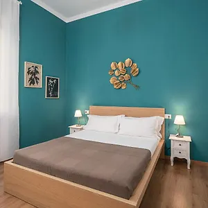 https://3-design-apartments-near-city-center.italymilanhotels.net